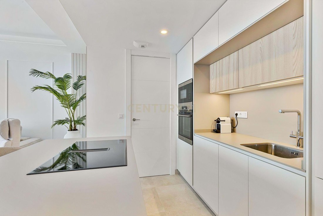 Apartment in Fuengirola, Andalusia, Spain 3 - 18098940