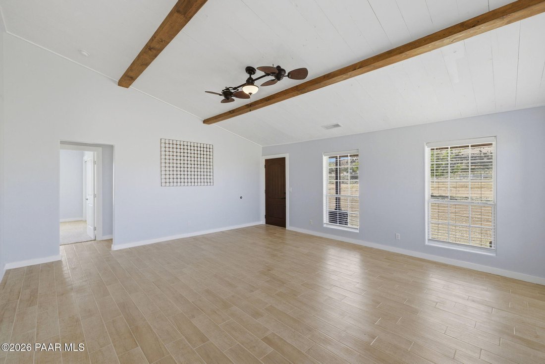 Chino Valley, Arizona, United States 5 - 18093285