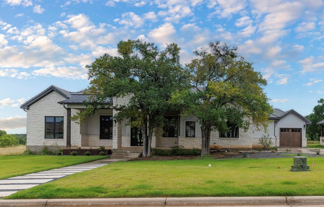 House in Georgetown, Texas, United States 2 - 18101147