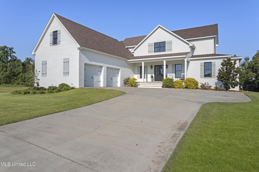 House in Biloxi, Mississippi, United States 1 - 18105168