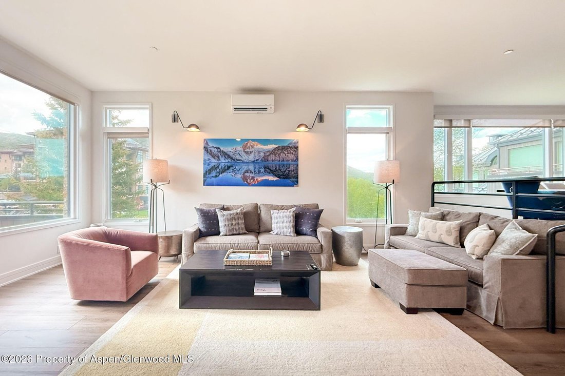Townhouse in Snowmass Village, Colorado, United States 1 - 18103265