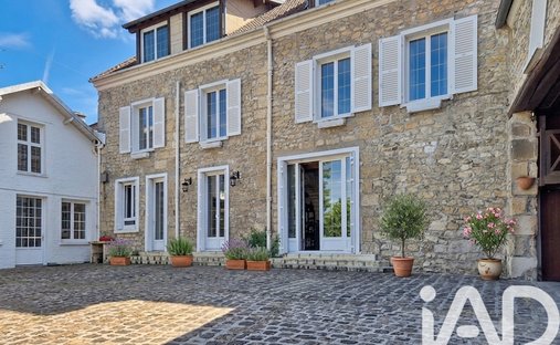 House in Viarmes, Ile-de-France, France 1