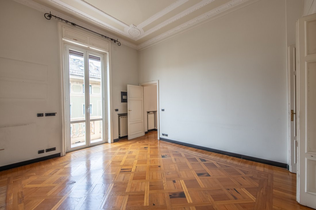 Apartment in Circonvallazione, Genoa, Liguria 5 - 18095642