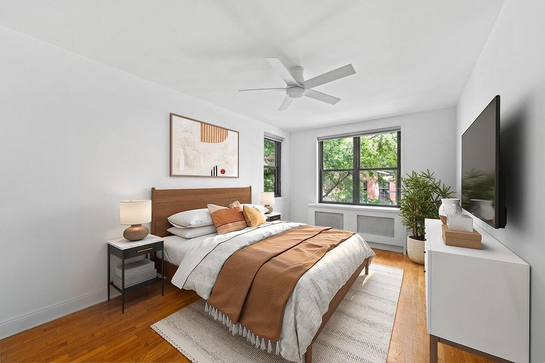 Co Op in New York, New York, United States 5 - 18095771