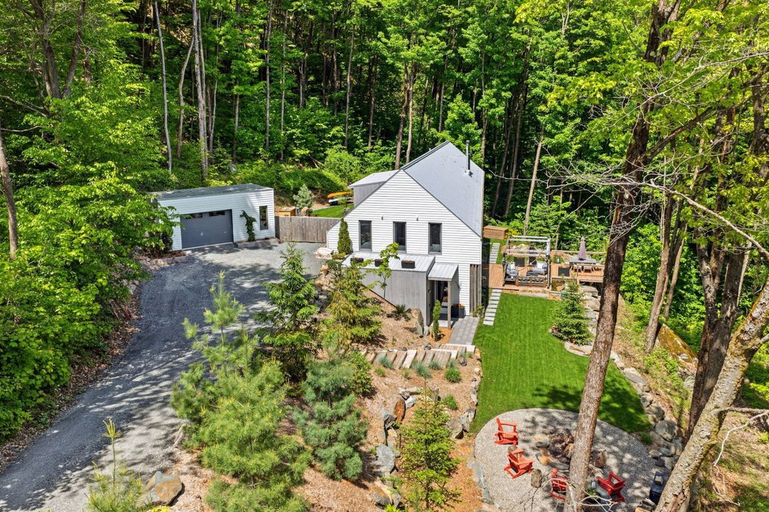 House in Shefford, Quebec, Quebec, Canada 3 - 18096391