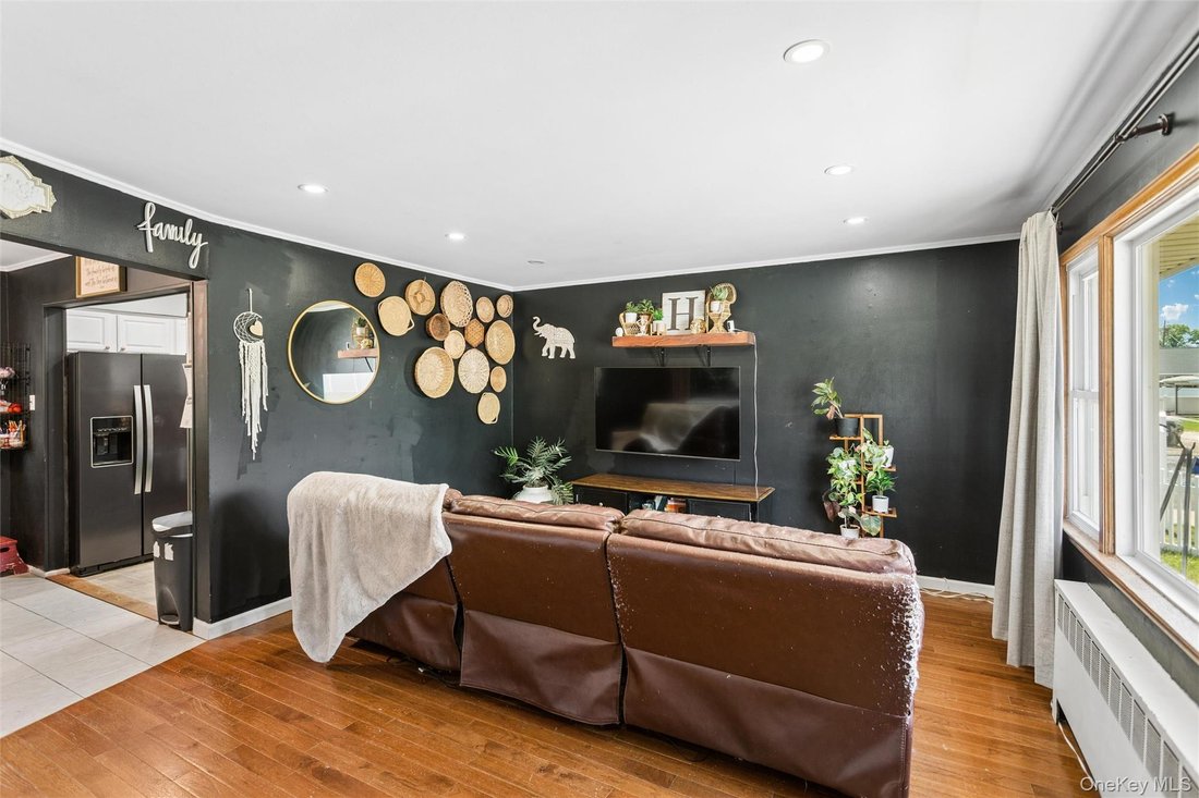 House in Oceanside, New York, United States 5 - 18092869