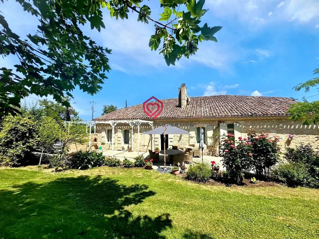 House in Miradoux, Occitania, France 4 - 18093599