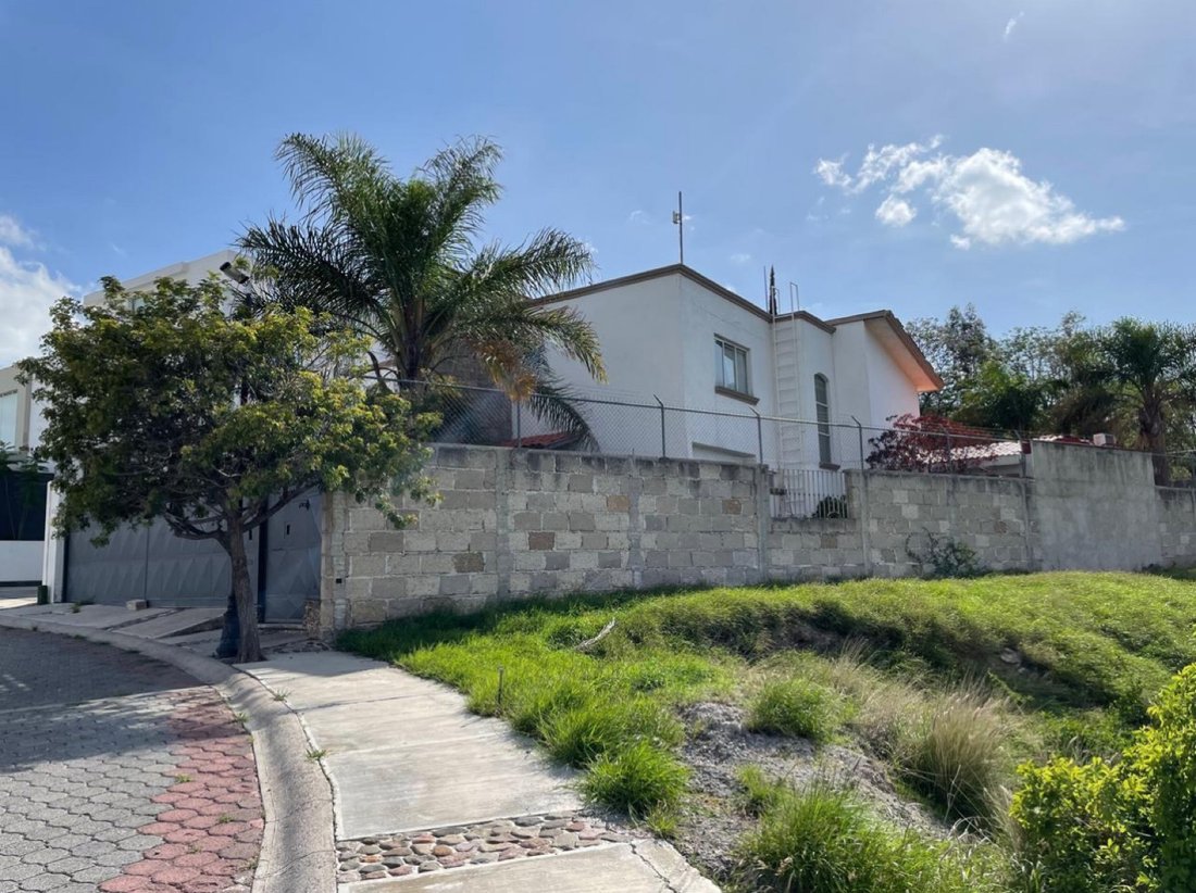 House in Santiago de Querétaro, Querétaro, Mexico 1 - 18101404