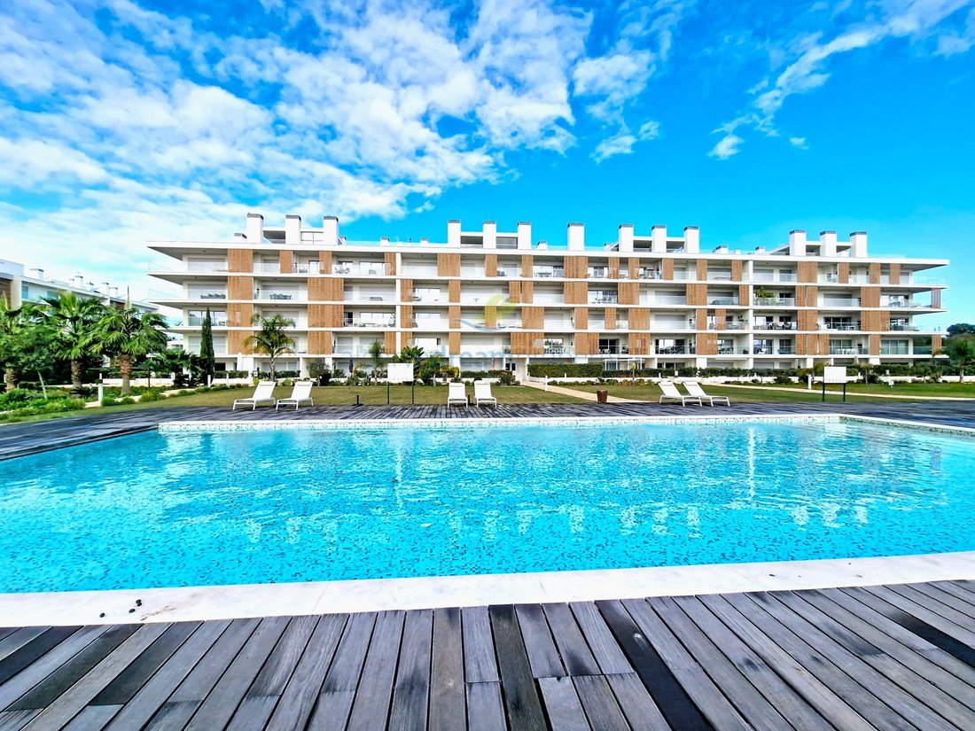 Apartment in Olhos de Agua, Algarve, Portugal 1 - 18099394