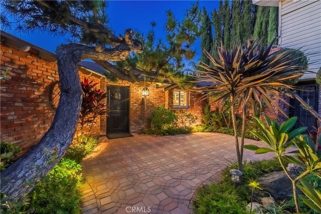 House in Covina, California, United States 2 - 18101278
