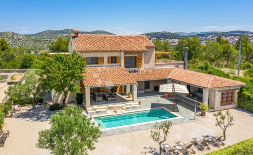 House in Gradska cetvrt Varos, Sibenik, Sibenik-Knin County 1