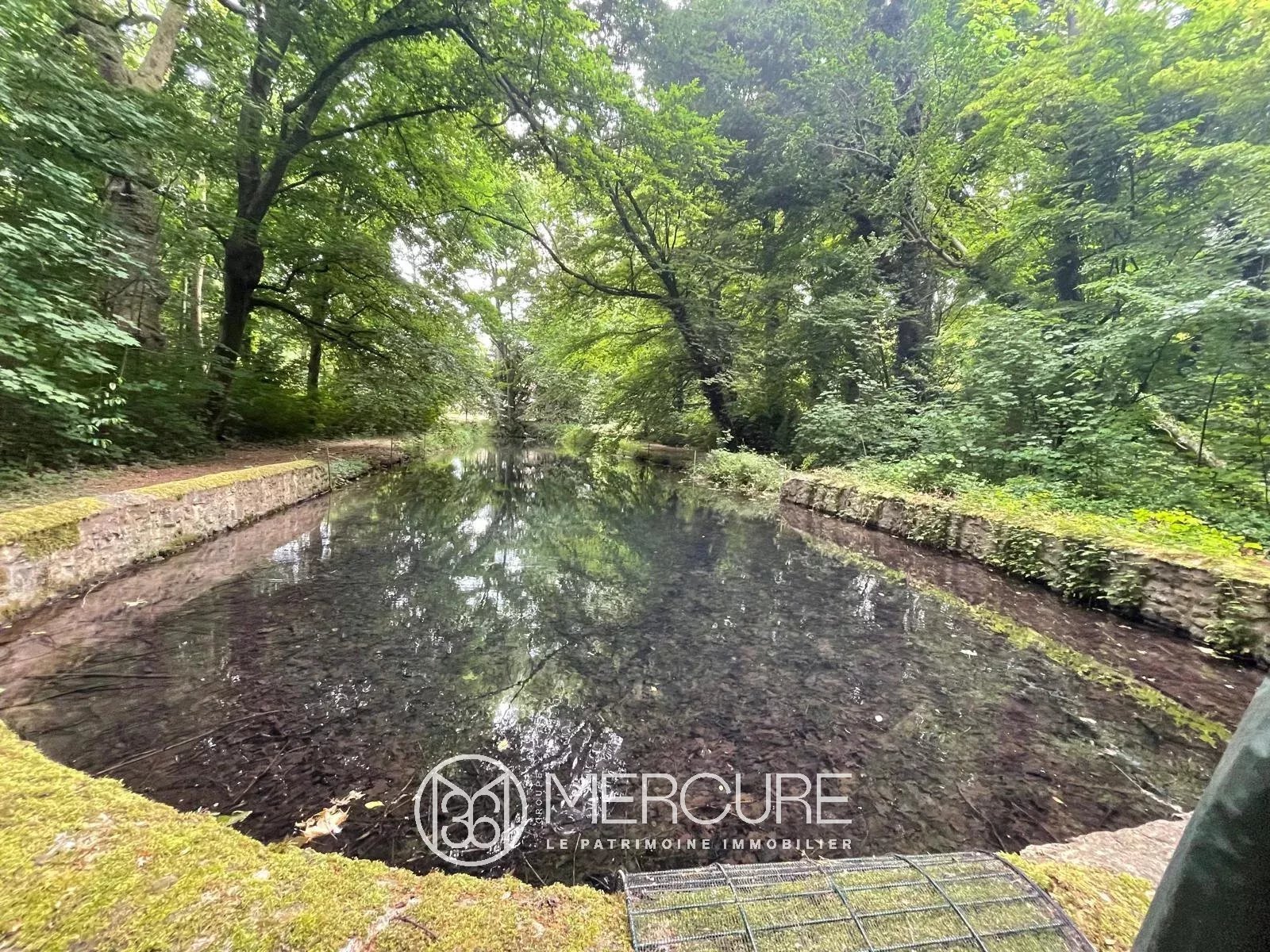 Essone 22 Km South Of Paris Property For Sale
