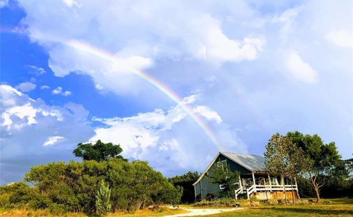 House in Purmela, Texas, United States 1