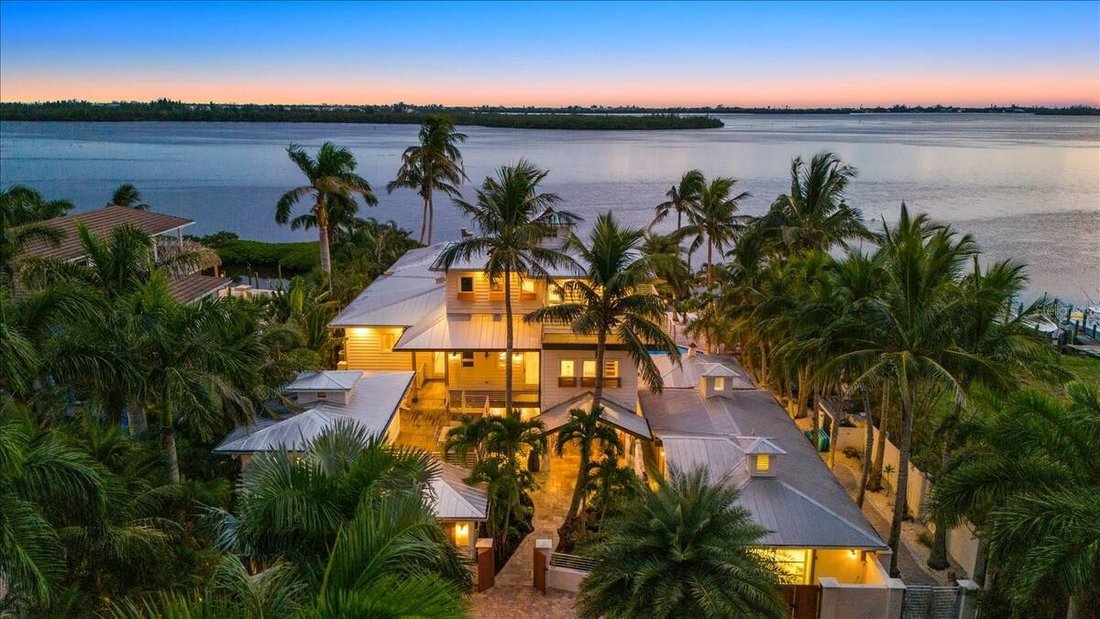 House in Bradenton, Florida, United States 2 - 16367003