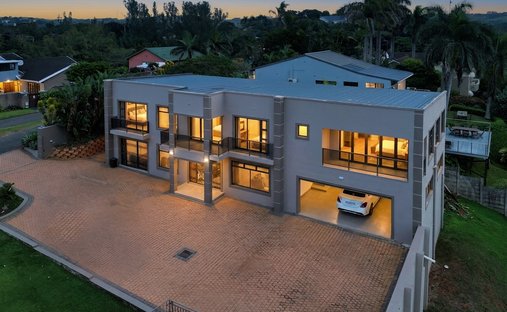 House in Simbithi Eco Estate, KwaZulu-Natal, South Africa 1