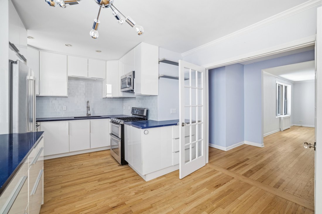 Co Op in New York, New York, United States 2 - 18107722