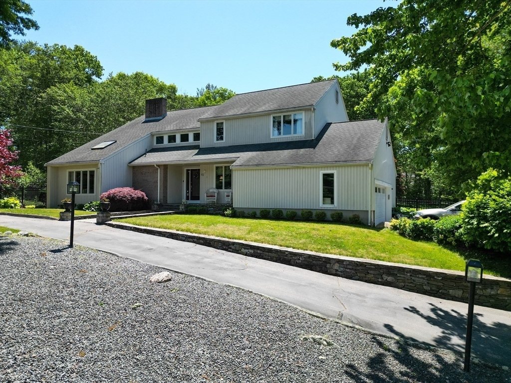 House in Easton, Massachusetts, United States 1 - 18095816