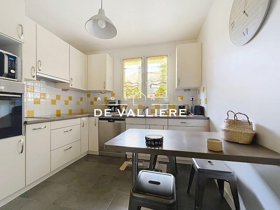 House in Centre Ville, Rueil-Malmaison, France 5 - 18107214