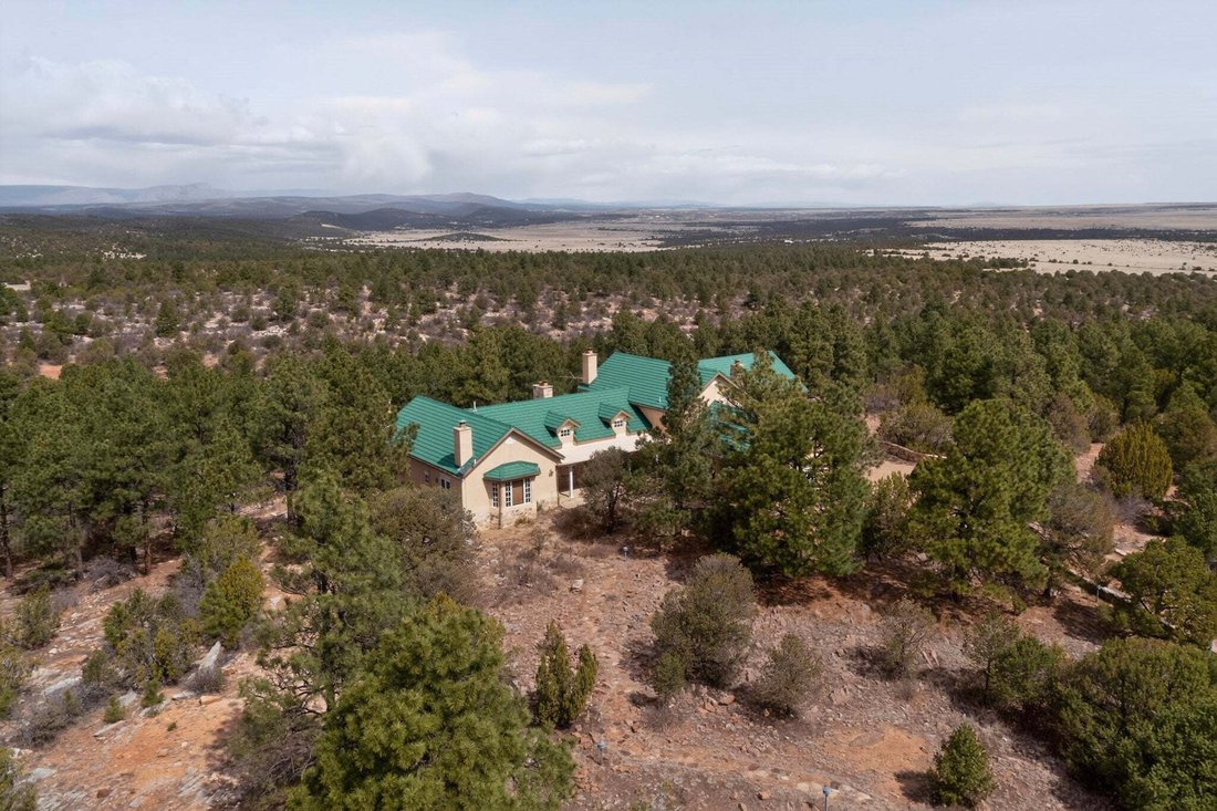 House in Las Vegas, New Mexico, United States 2 - 18094655