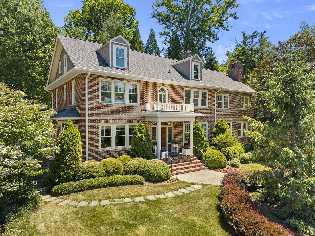 House in Asheville, North Carolina, United States 1 - 18097371