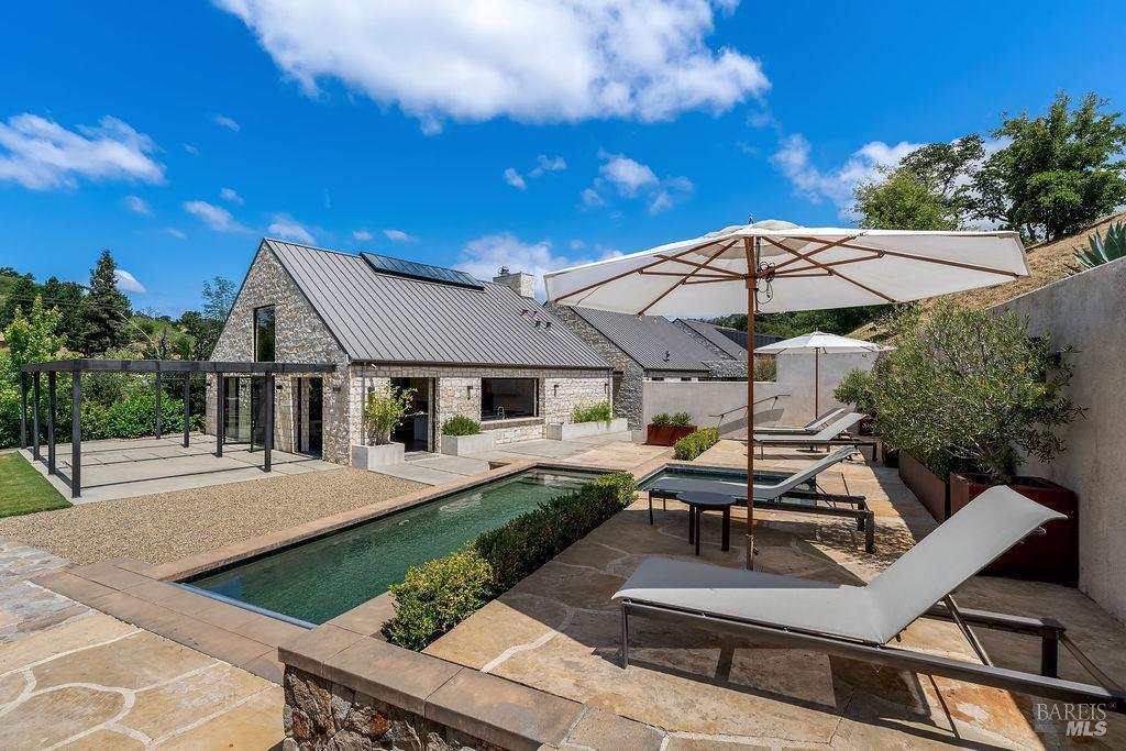 House in Santa Rosa, California, United States 1 - 18104023