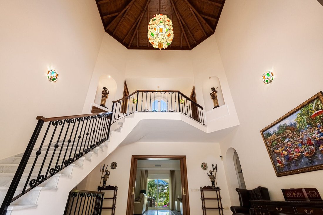 Villa in Estepona, Andalusia, Spain 3 - 18105068