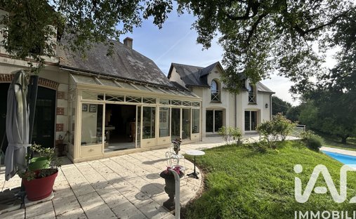 House in Azay-sur-Cher, Centre-Val de Loire, France 1