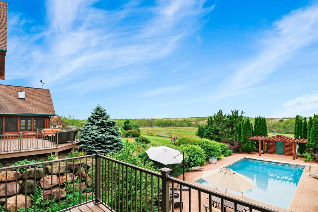 House in Mount Horeb, Wisconsin, United States 2 - 18105688