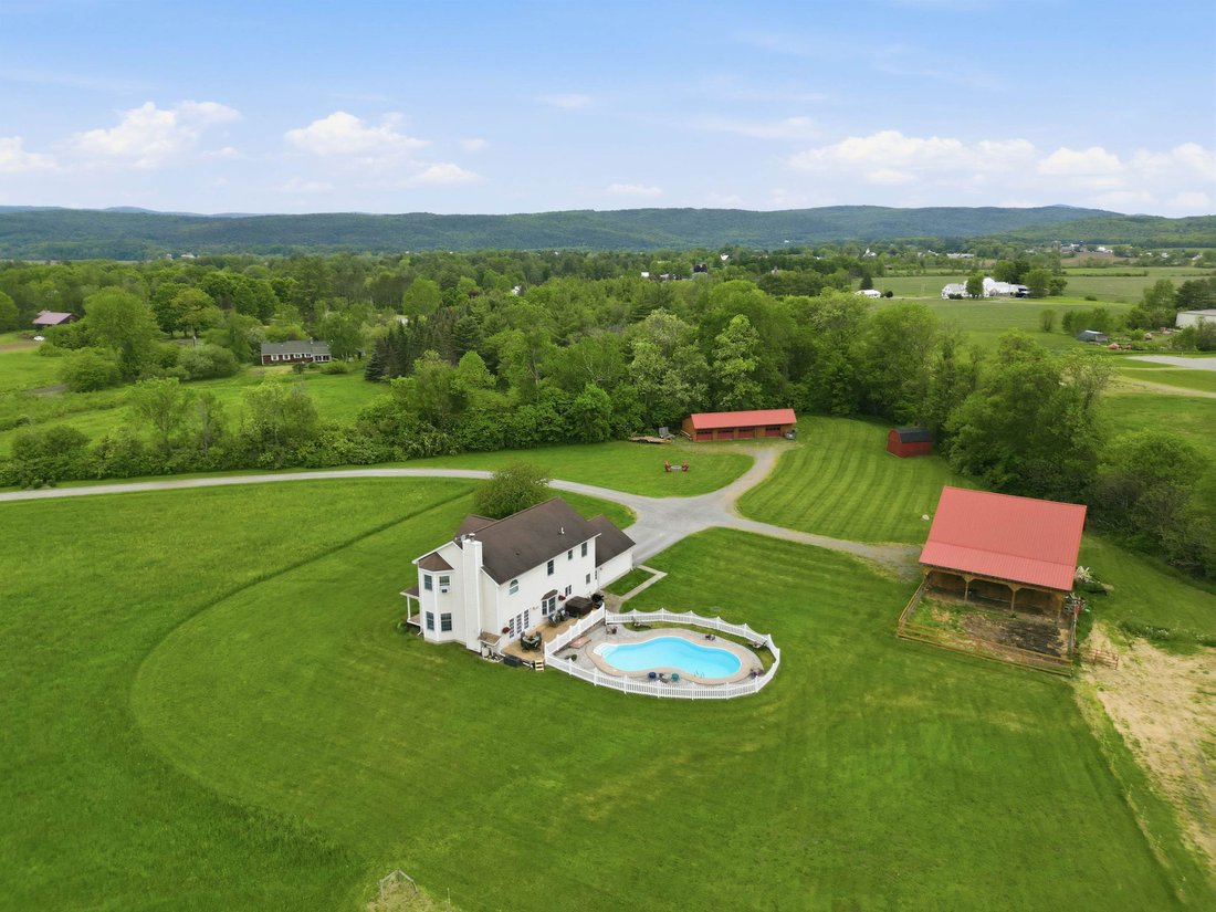 House in Haverhill, New Hampshire, United States 2 - 16815390