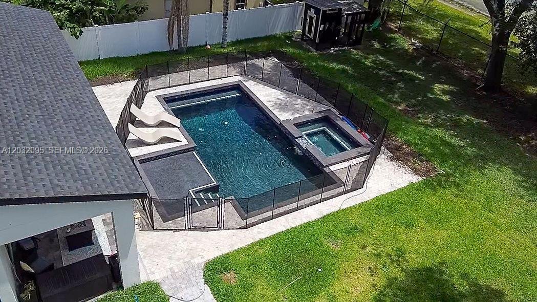 Maison à Orlando, Floride, États-Unis 4 - 18098526