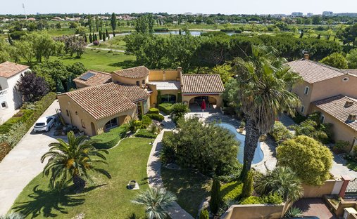 Villa in Saint-Cyprien, Occitania, France 1