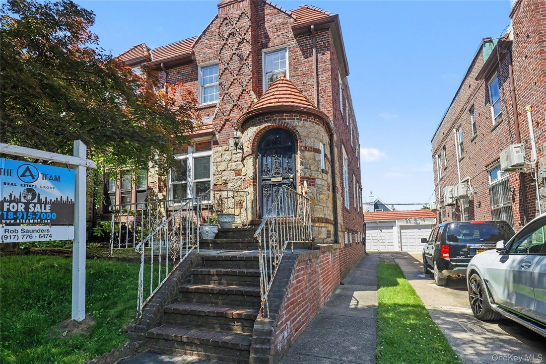 House in New York, New York, United States 2 - 18053087
