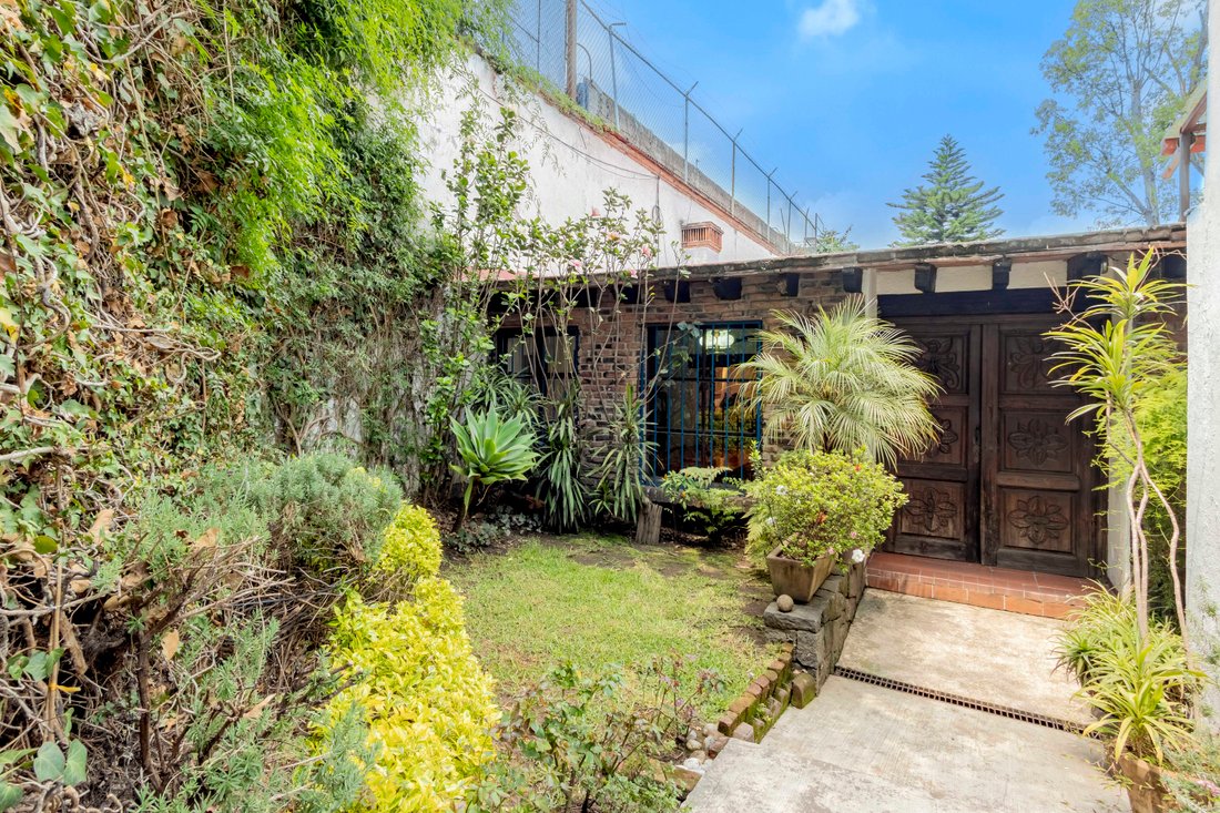 House in Santa Catarina Yecahuitzotl, Mexico City, Mexico 1 - 18093192