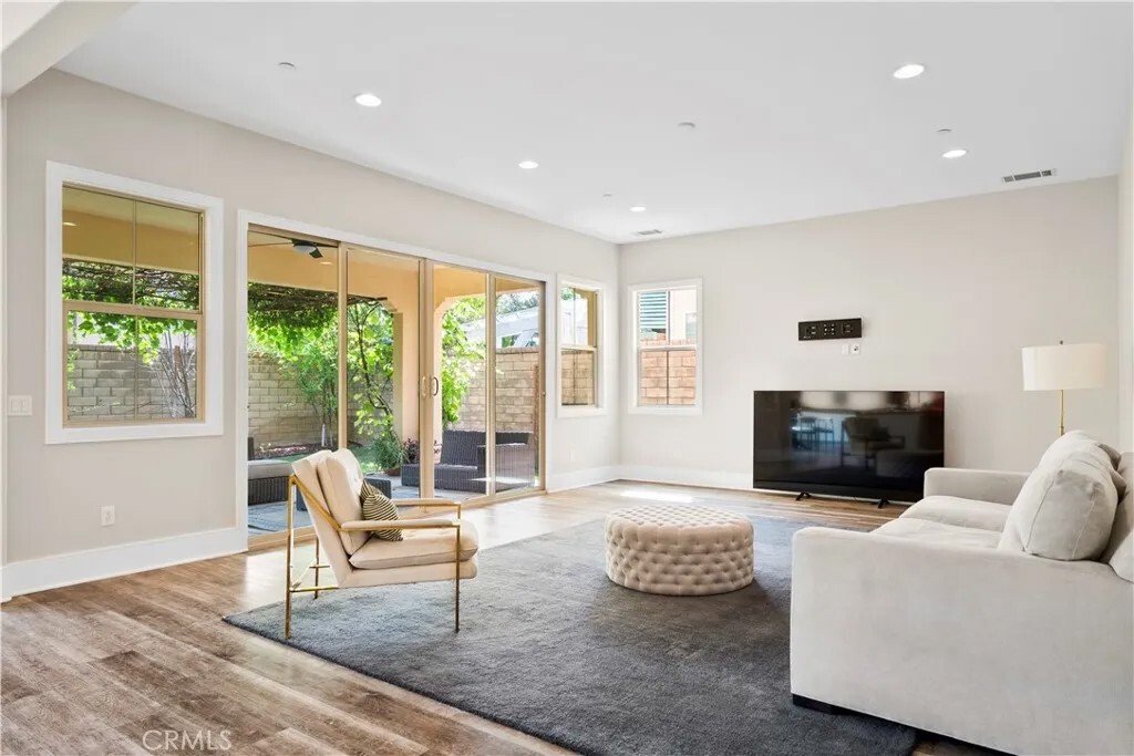 House in Santa Clarita, California, United States 4 - 17103333