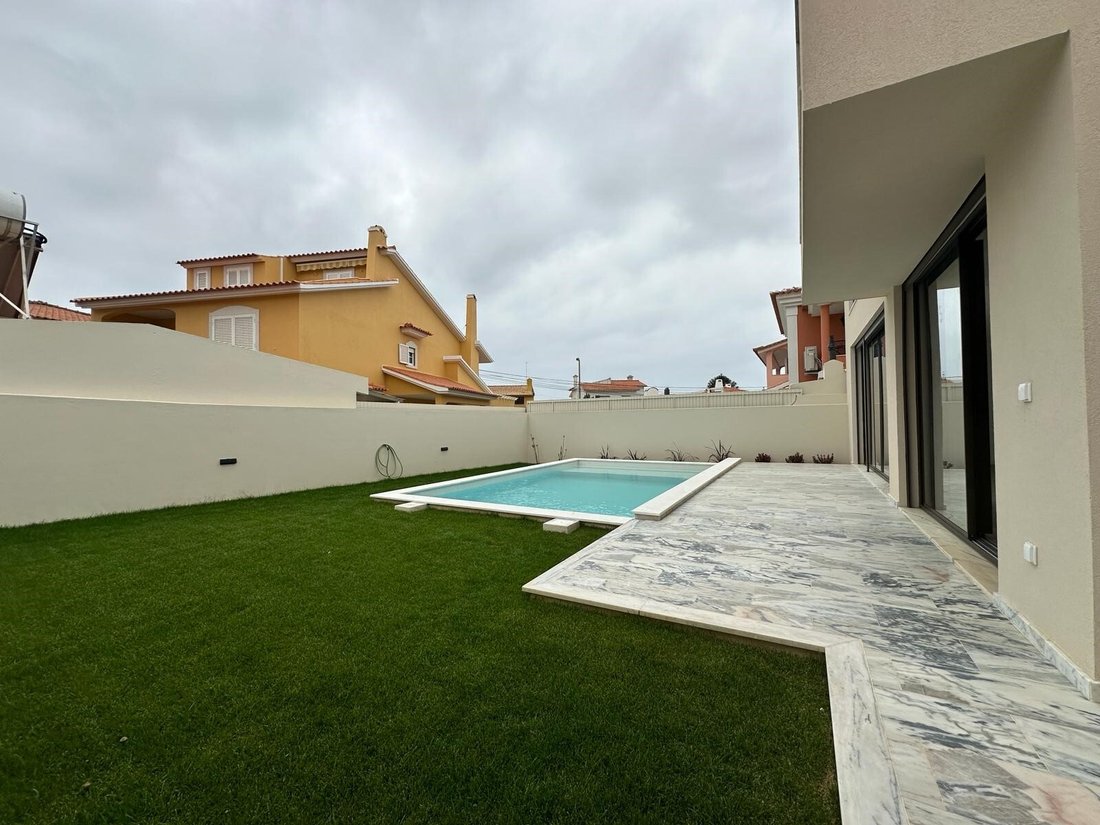 Villa in Cascais e Estoril, Lisbon, Portugal 3 - 18077031