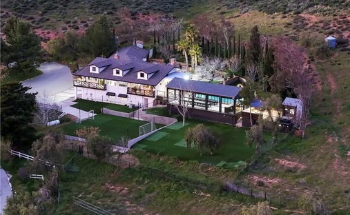 House in Santa Clarita, California, United States 1
