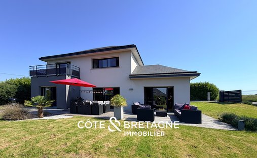 House in Binic, Binic-Etables-sur-Mer, France 1