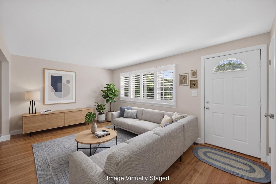 House in Falmouth, Massachusetts, United States 3 - 18094275