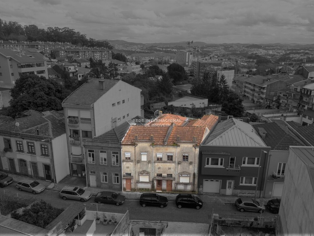 Estate in Bonfim, Porto District, Portugal 1 - 17500312