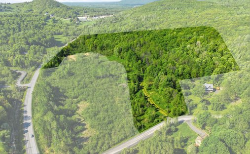 Terrain à Bromont, Québec, Canada 1