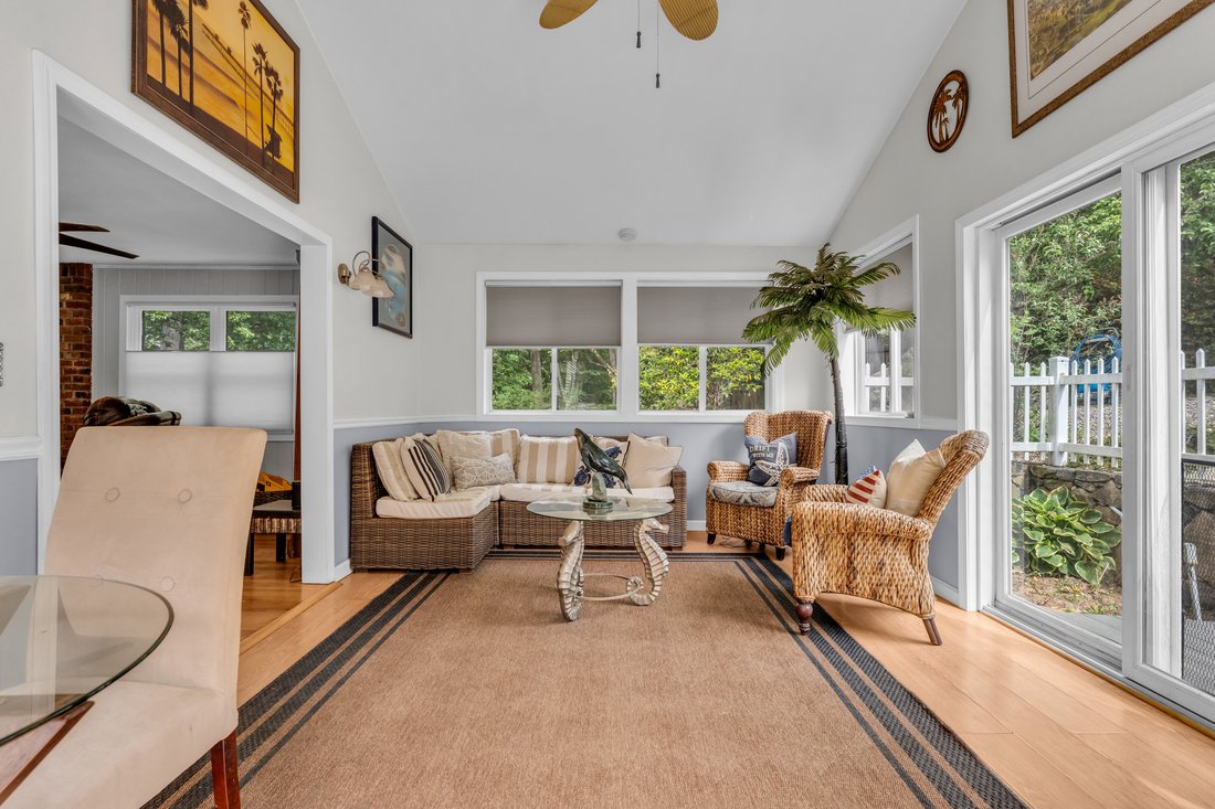 House in Killingworth, Connecticut, United States 2 - 18093195