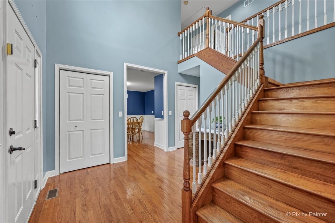 House in McHenry, Illinois, United States 4 - 18102922
