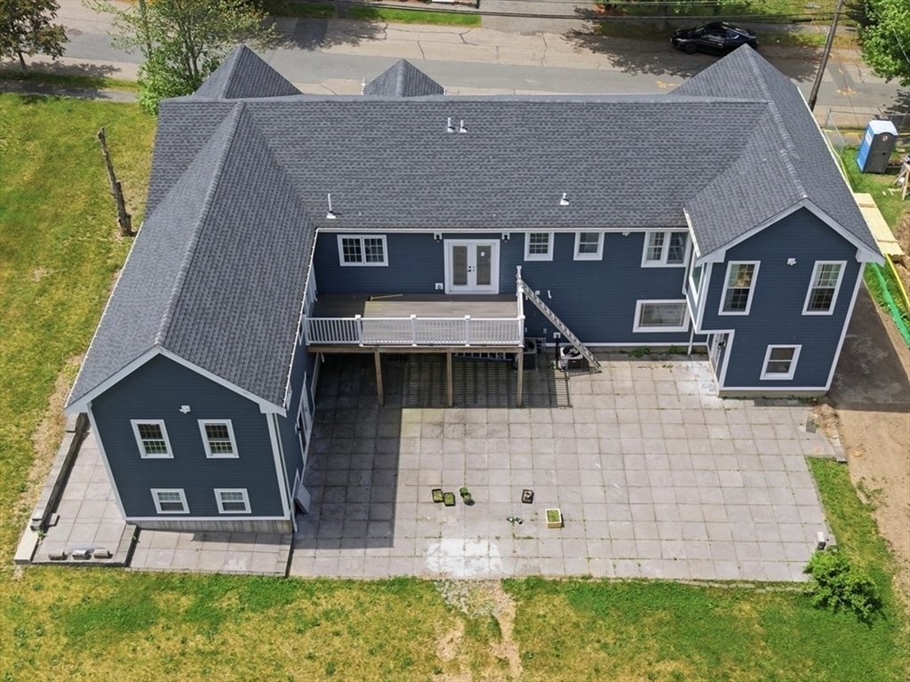 House in Milton, Massachusetts, United States 2 - 18097906