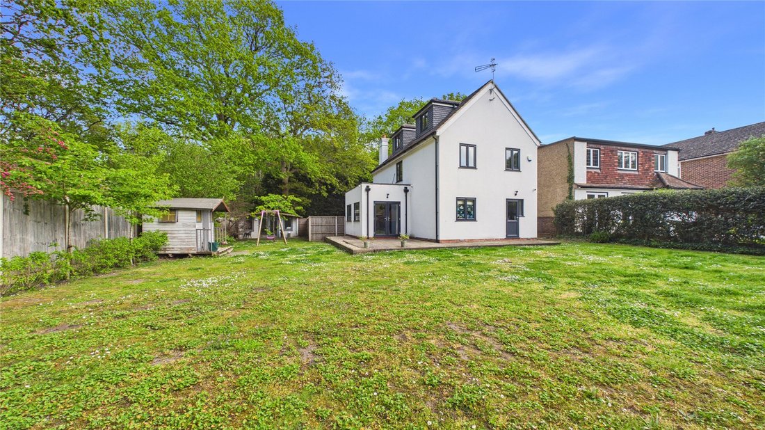 House in Horsell, Woking, England 2 - 18108282