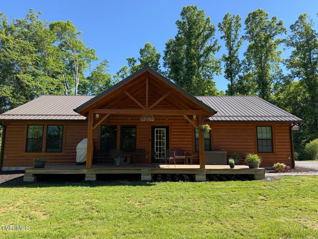 House in Flag Pond, Tennessee, United States 1 - 18100651