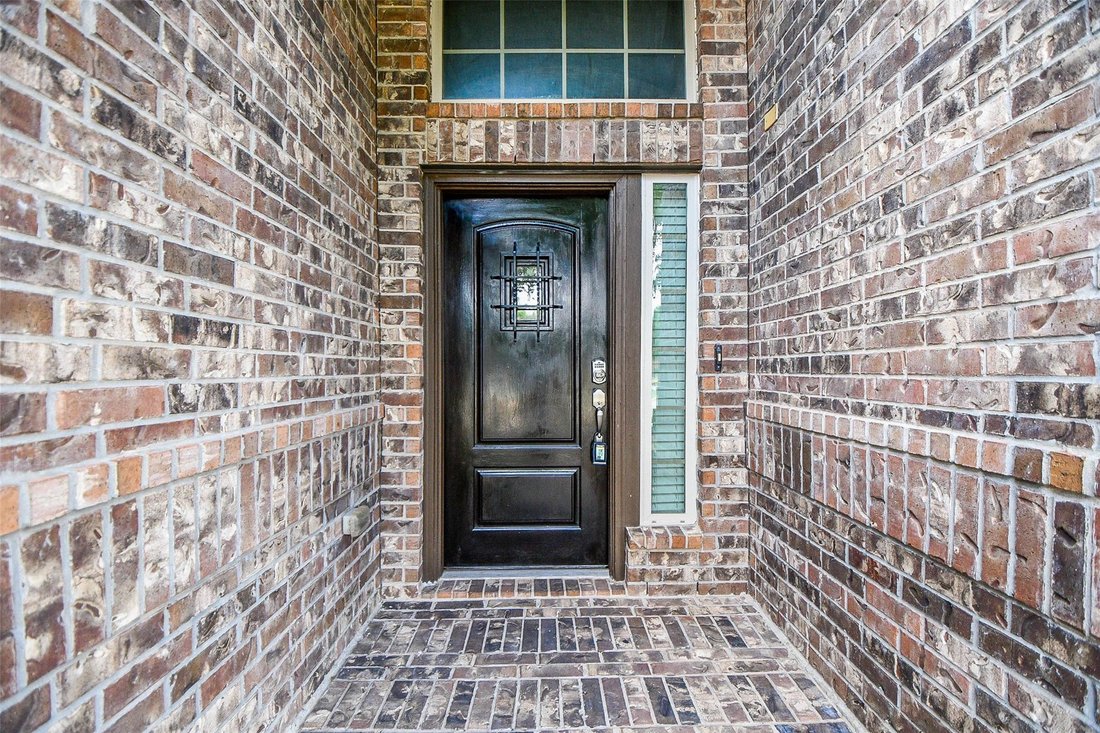 House in Katy, Texas, United States 5 - 18092711
