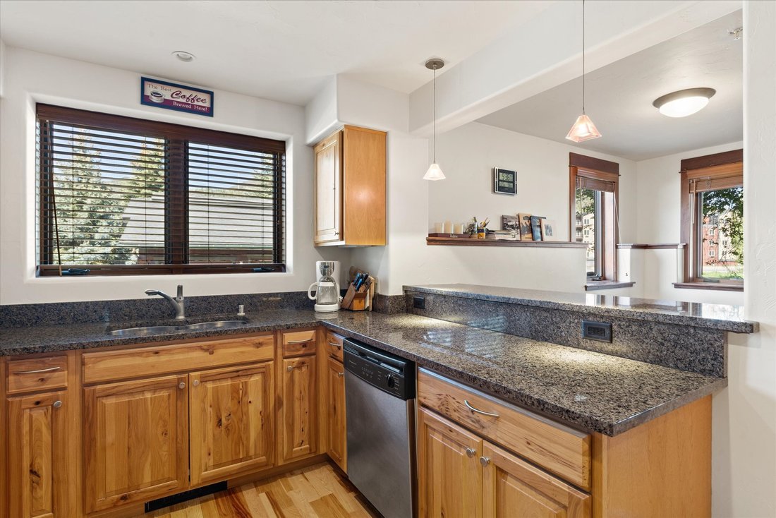 Condo in Steamboat Springs, Colorado, United States 3 - 18108052