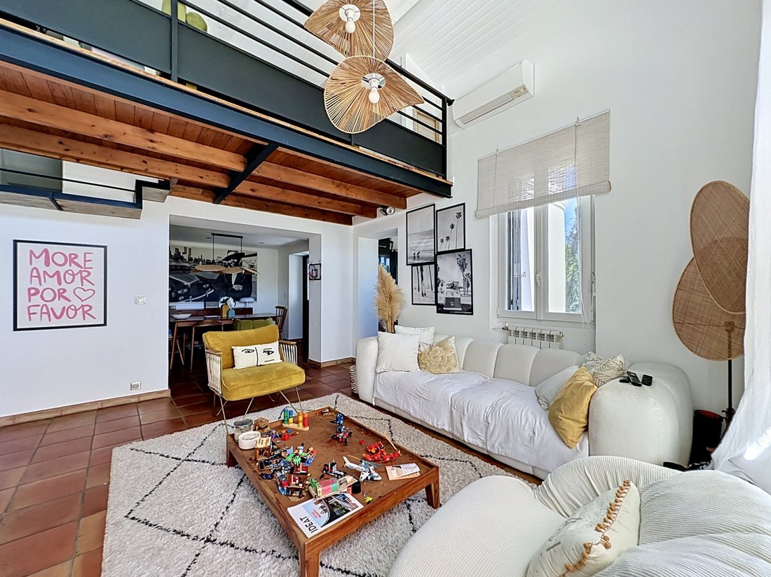 Villa in Cannes, Provence-Alpes-Côte d'Azur, France 3 - 18082307