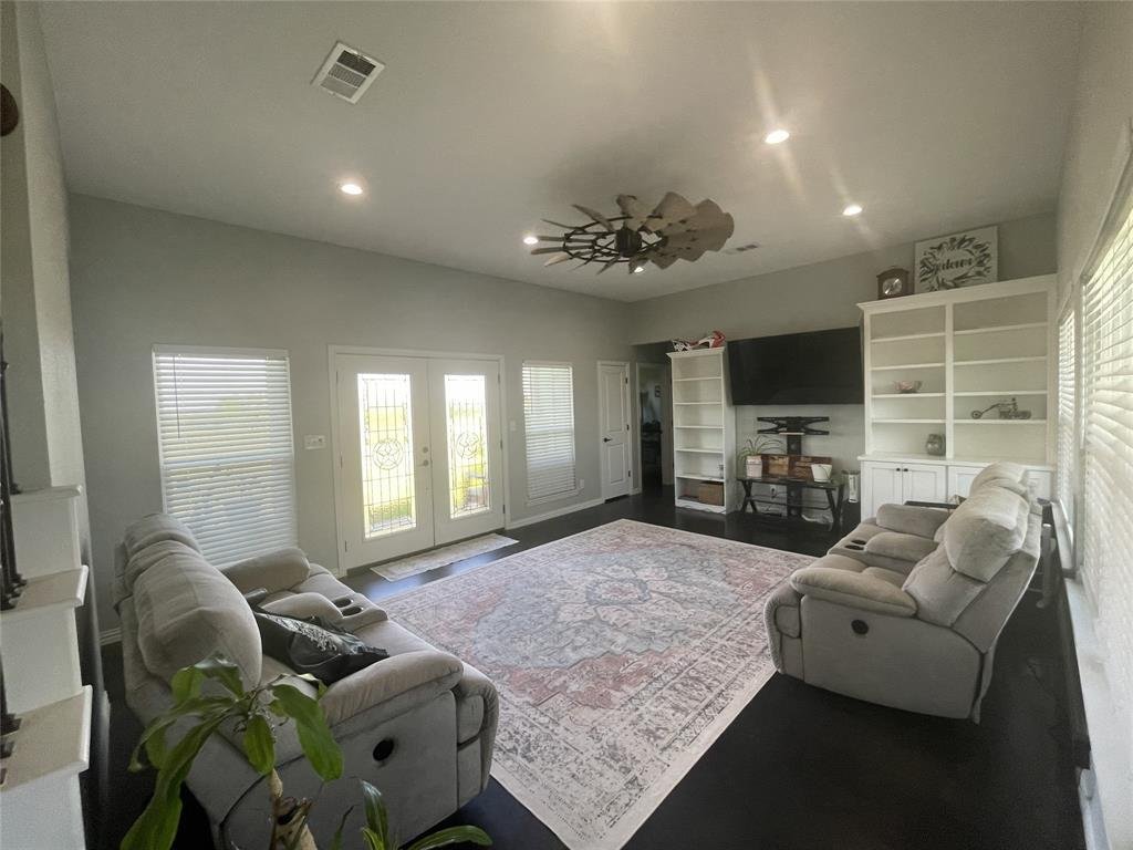 House in Sherman, Texas, United States 5 - 18096266