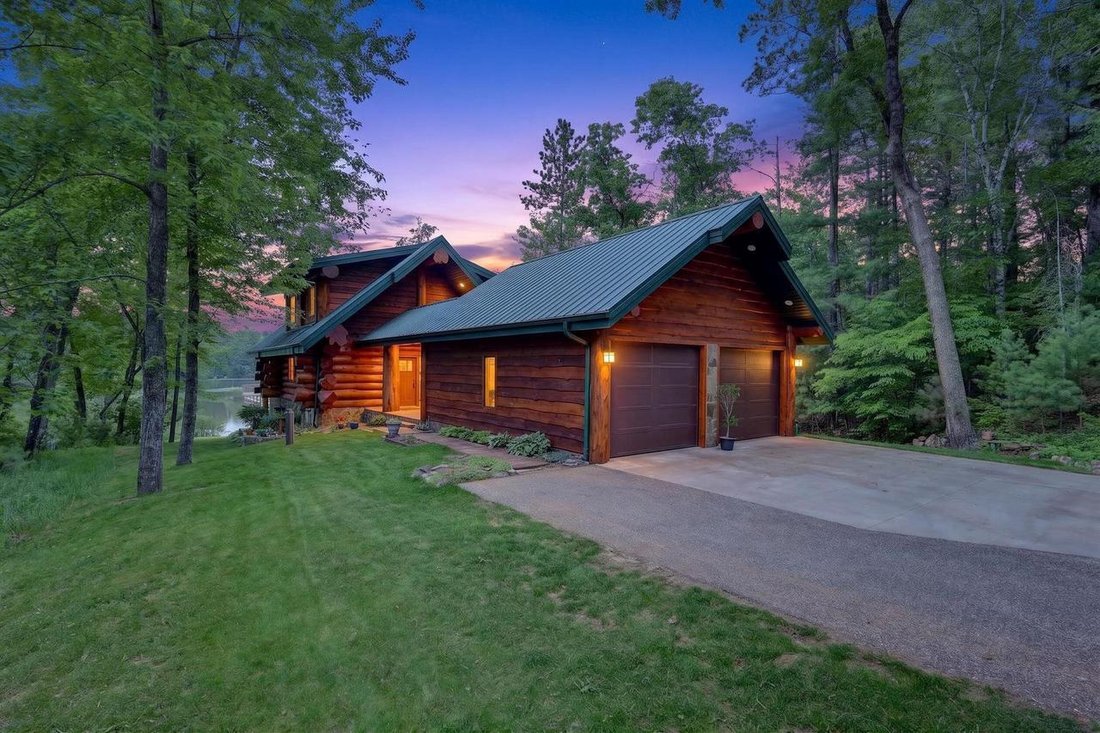 Maison à Wisconsin Rapids, Wisconsin, États-Unis 2 - 18094808